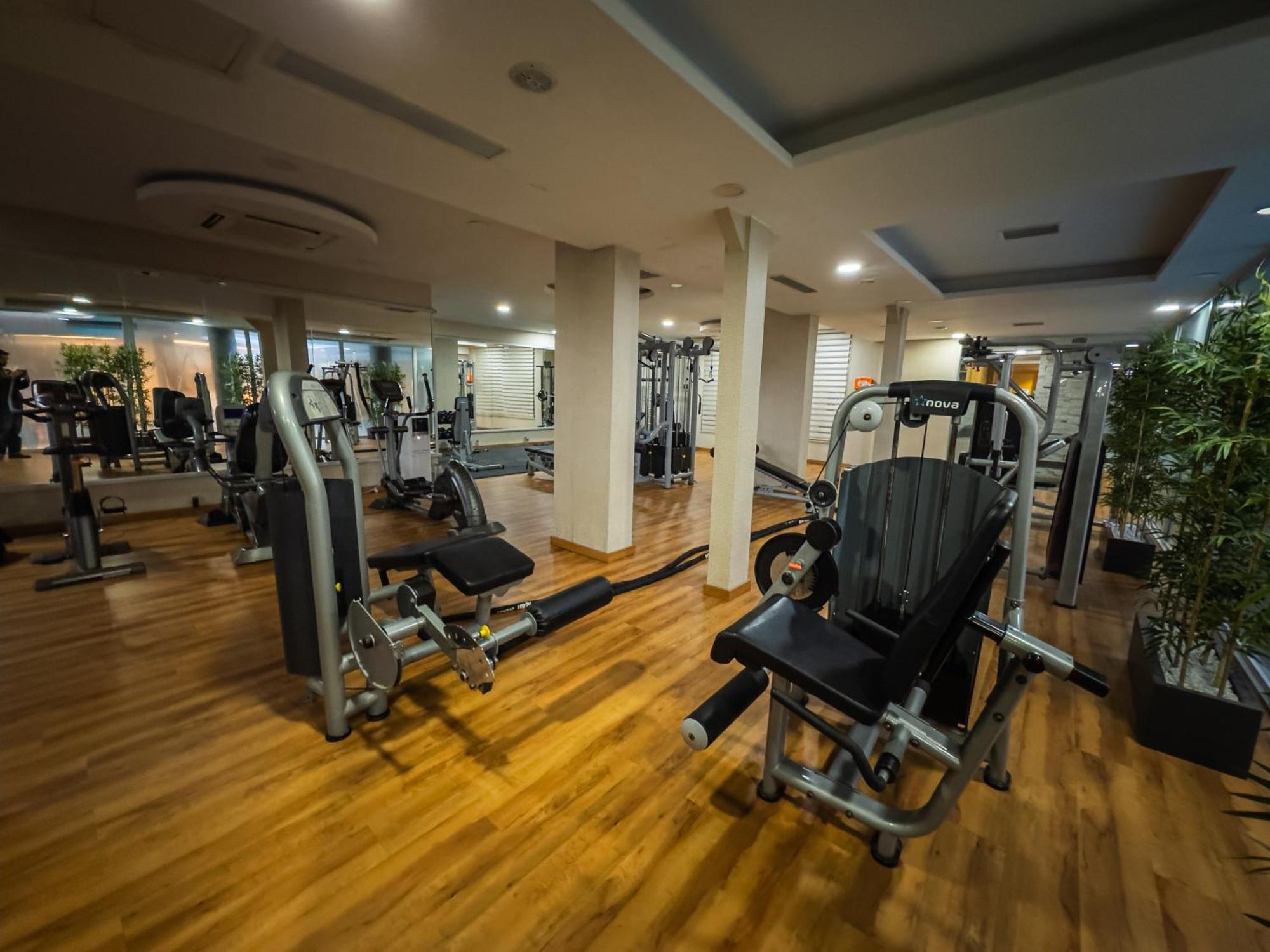 Elegance Resort Hotel & Spa Wellness-Aqua Ялова Екстер'єр фото