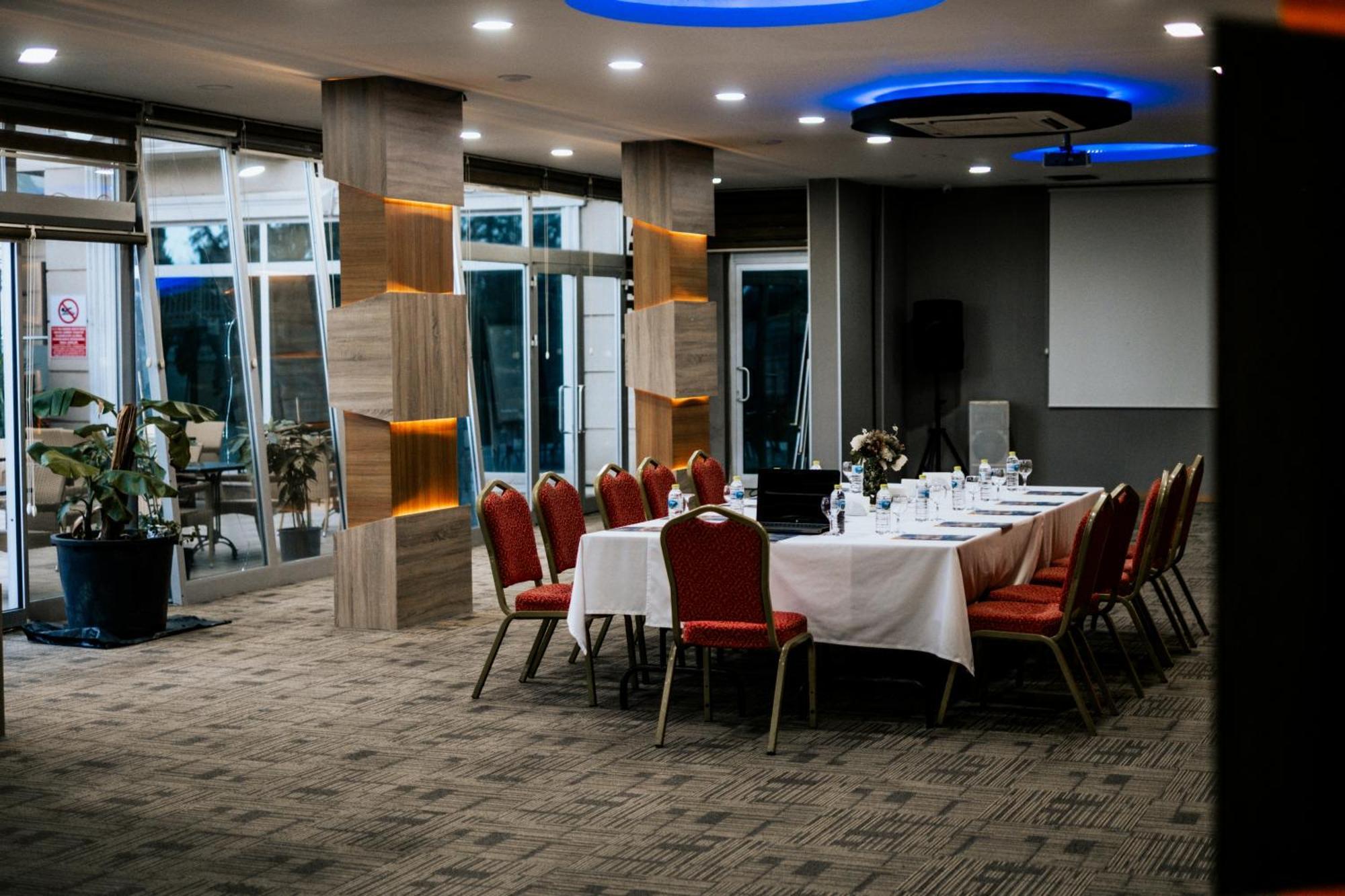 Elegance Resort Hotel & Spa Wellness-Aqua Ялова Екстер'єр фото